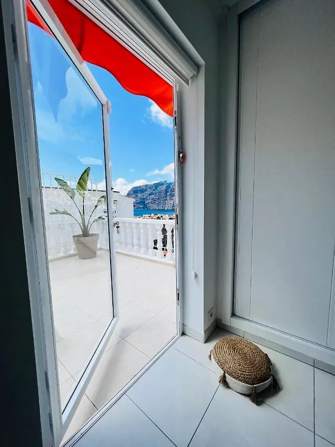 Luxury Penthouse With Breathtaking Views And Huge Private Terraces Διαμέρισμα Puerto de Santiago  Ισπανία